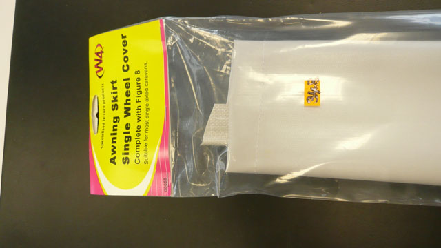 Awning skirt single wheel cover