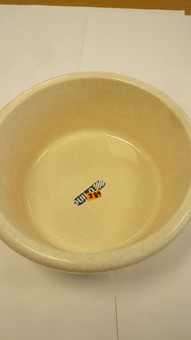 Round washing up bowl 25cm