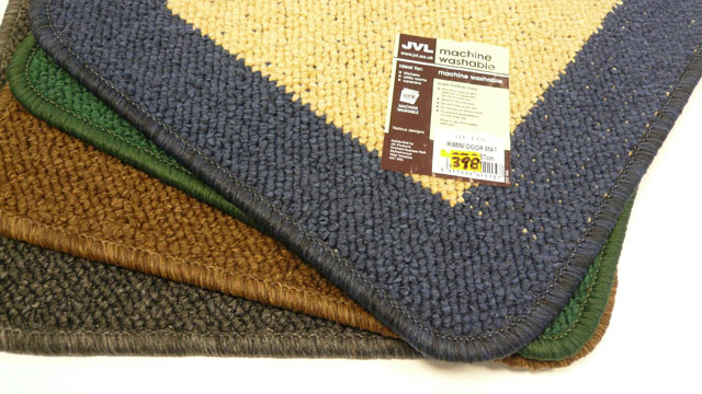 Machine washable rugs