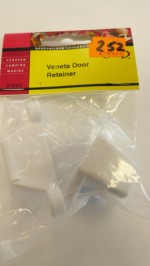Door retainer rubber insert